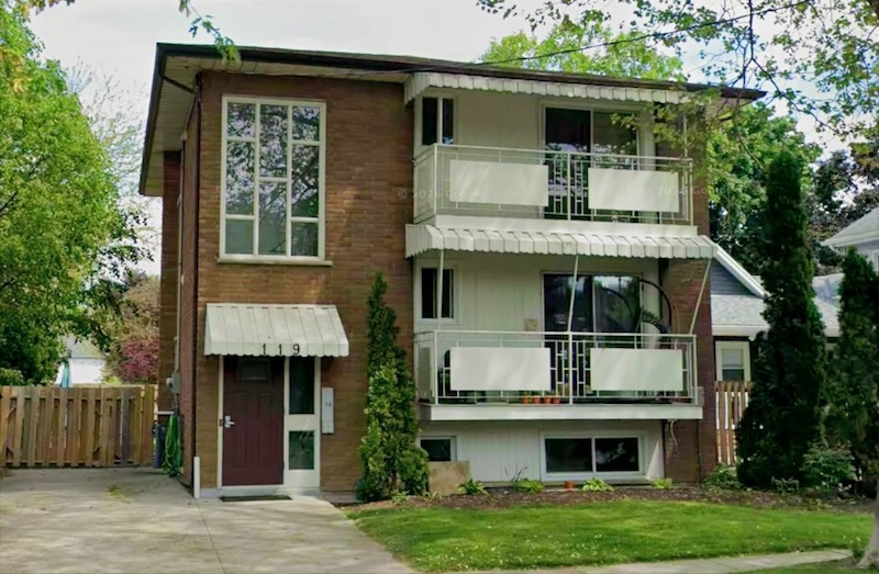 Duplex housing option in a Niagara neighbourhood