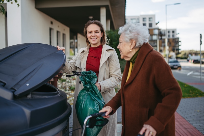 Niagara residents and neighbourhood housing representing complete communities
