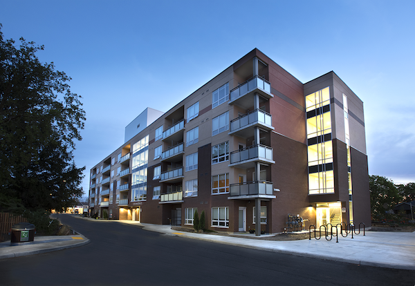 Mixed housing development integrated into an existing neighbourhood