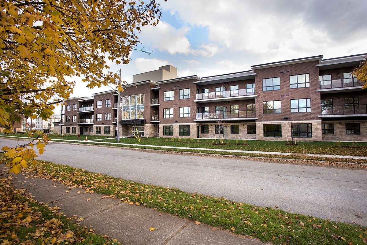 Low-rise apartment housing option in Niagara
